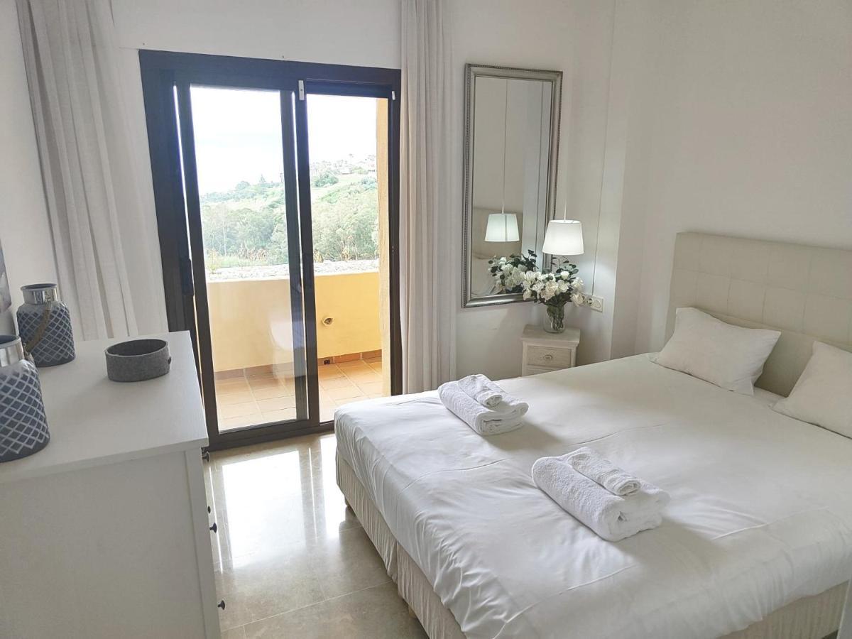 Appartamento 15 First Line Penthouse With Wonderful Seaview Near Duquesa Golf Manilva Andalucia Esterno foto